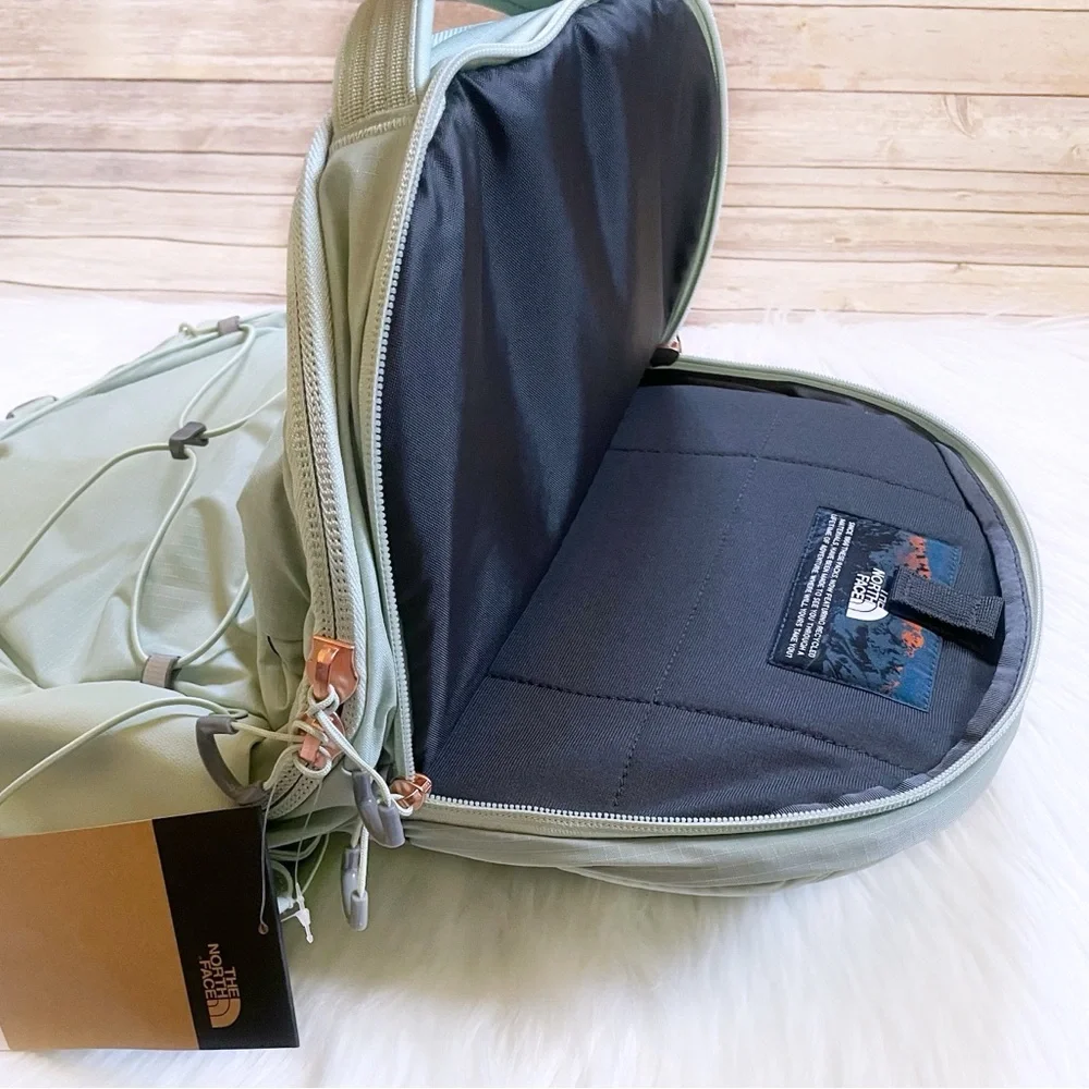 The North Face Women’s Borealis Luxe 27 Liter Backpack - Picture 9 of 9